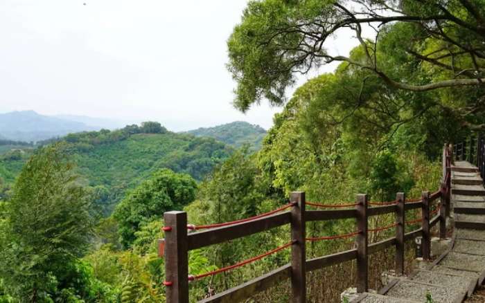 新田登山步道​