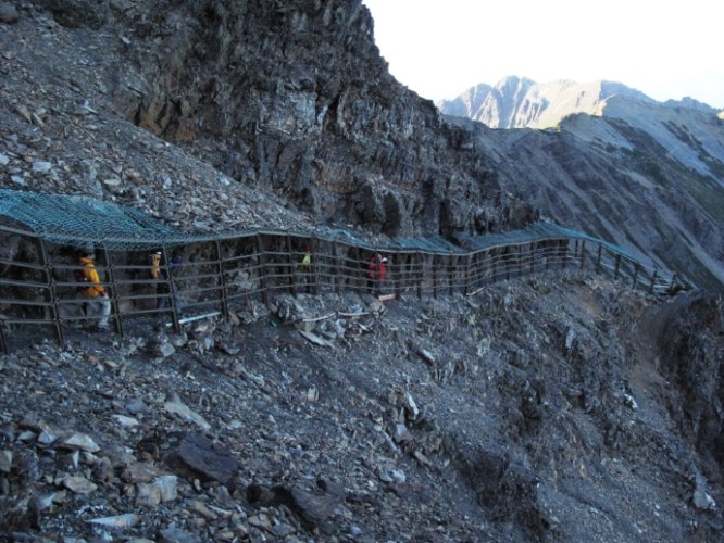玉山登山路線圖